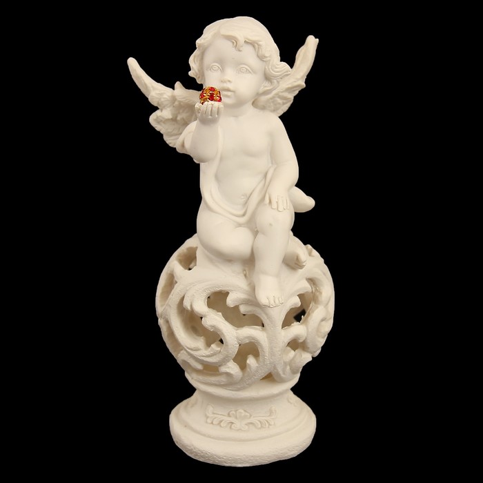 Сувенир полистоун "Ангелочек на ажурном шаре с красным шариком" стразы МИКС 13,5х5,5х5,5см