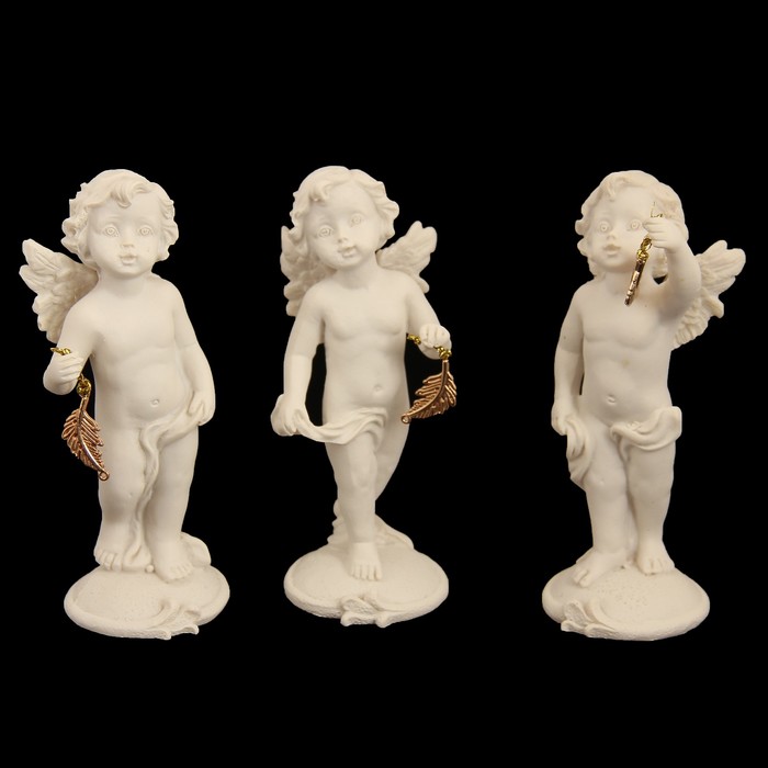 Сувенир полистоун "Ангелочек с золотым листочком" стразы МИКС 10,5х4х4 см