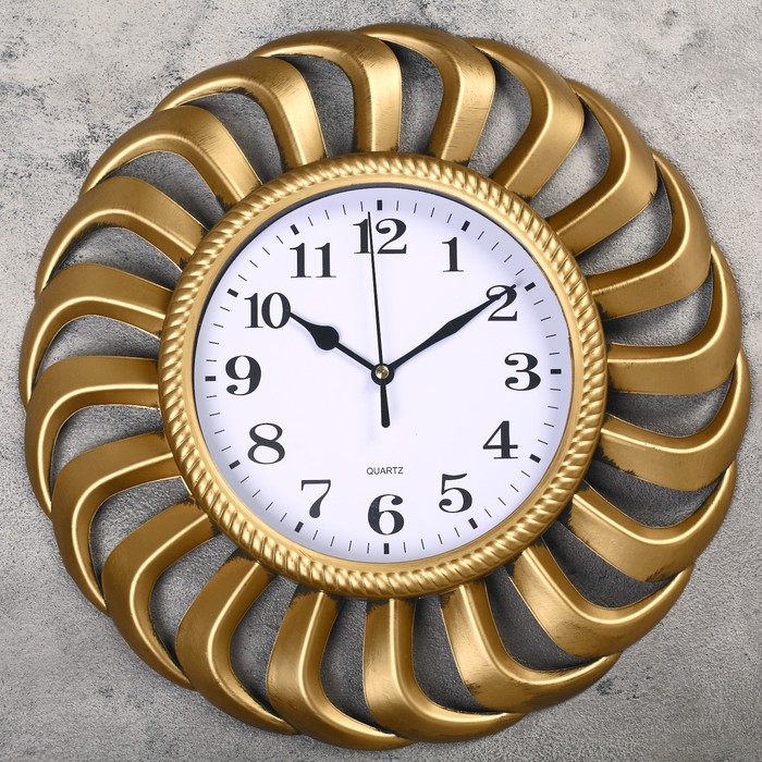 Часы настенные, серия Жанна, рама «вентилятор», ретро циферблат, золотые, d=34 см