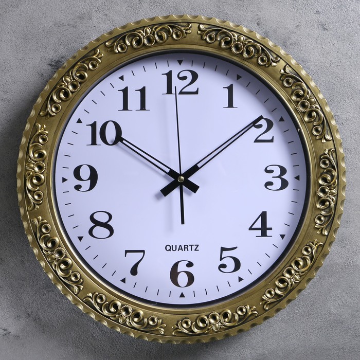 Часы настенные, круглые, рама витиеватая, стиль ретро, бронзовые, d=40 см