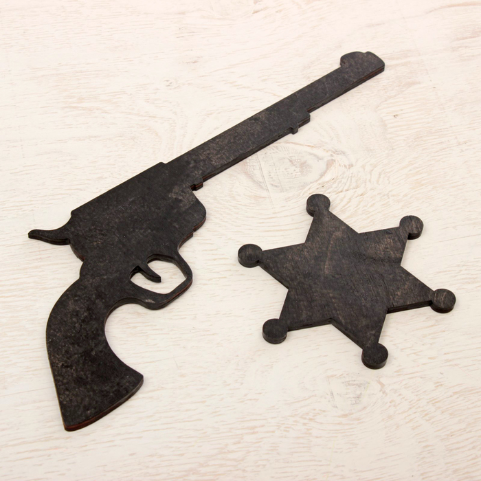 Ковбойский пистолет 21 × 15 см, со значком, чёрный