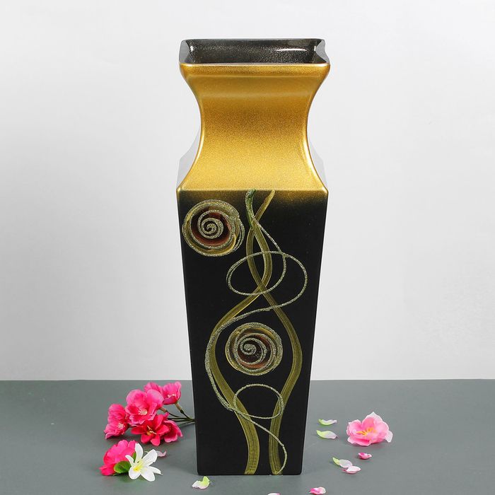 Ваза "Шары на нитях", чёрно-золотая