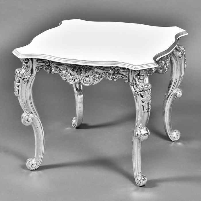 Стол журнальный "Версаль" мал. 600 х 530 х 600 "Серебро", столешница белая эмаль с серебряной патино