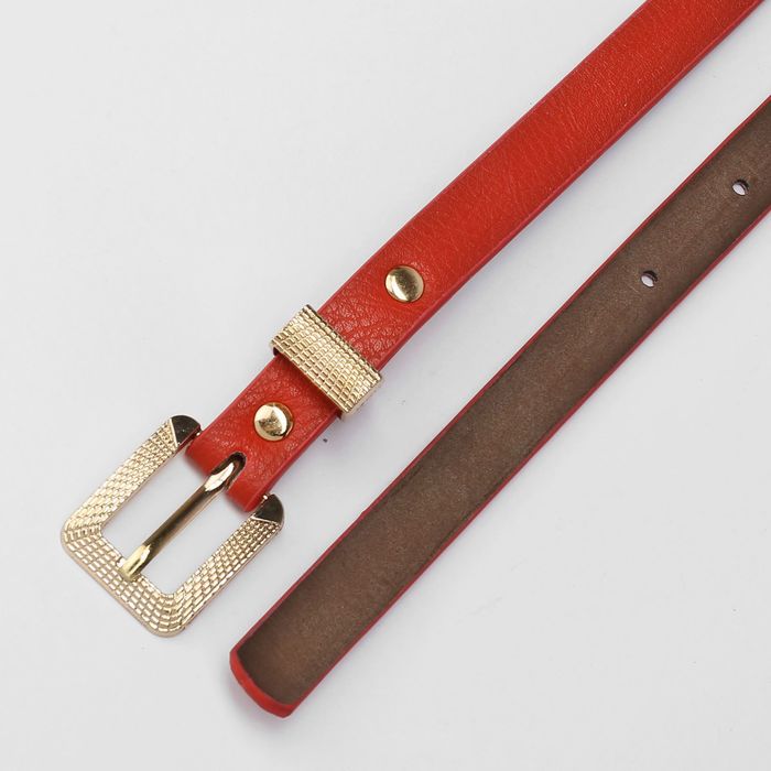 Ремень женский, пряжка и хомут золото, ширина - 1,3 см, цвет красный