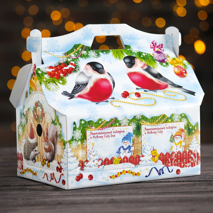Подарочная коробка "Кормушка с открытками", 26,4 х 14 х 18,5 см
