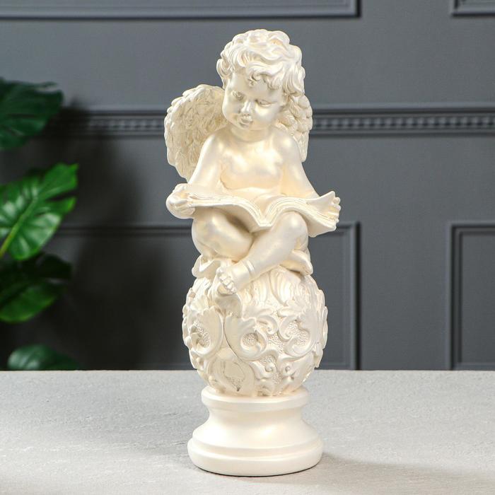 Статуэтка "Ангел с книгой на шаре", перламутровый