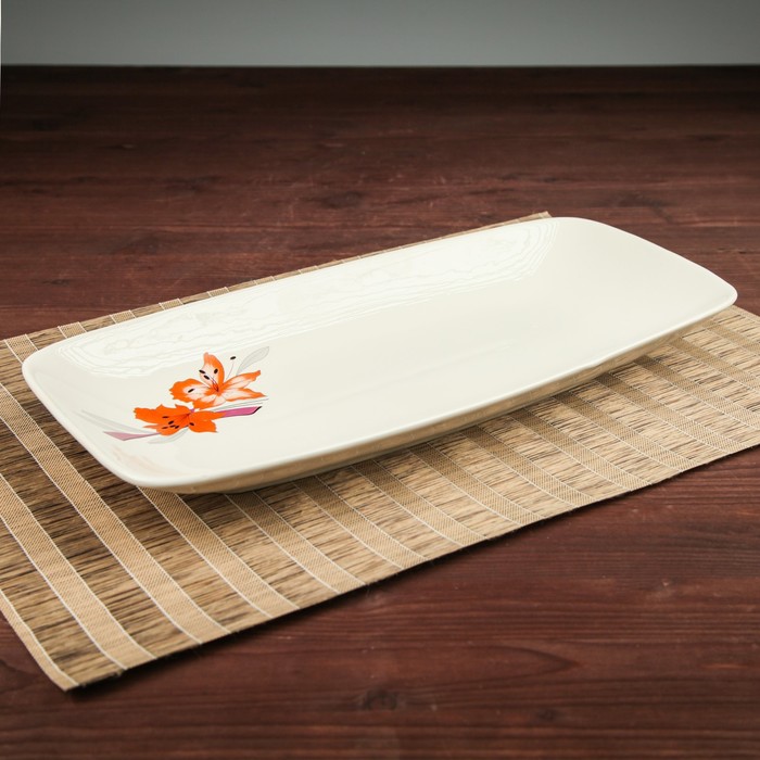 Тарелка прямоугольная, белая с деколью, 35,5 см