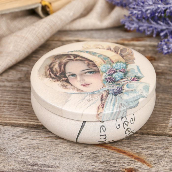 Шкатулка металл круглая "Девочка. Ретро" 4,7х10,7х10,7 см