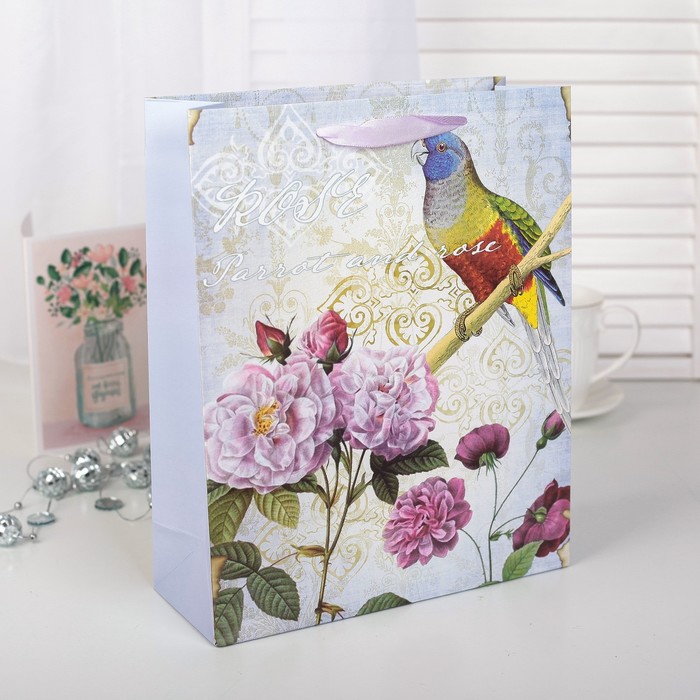 Пакет подарочный "Попугай", 18 х 8,5 х 21 см