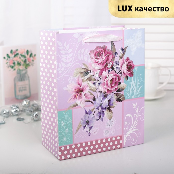 Пакет подарочный "Нежный букет", люкс, 21 х 10 х 26 см