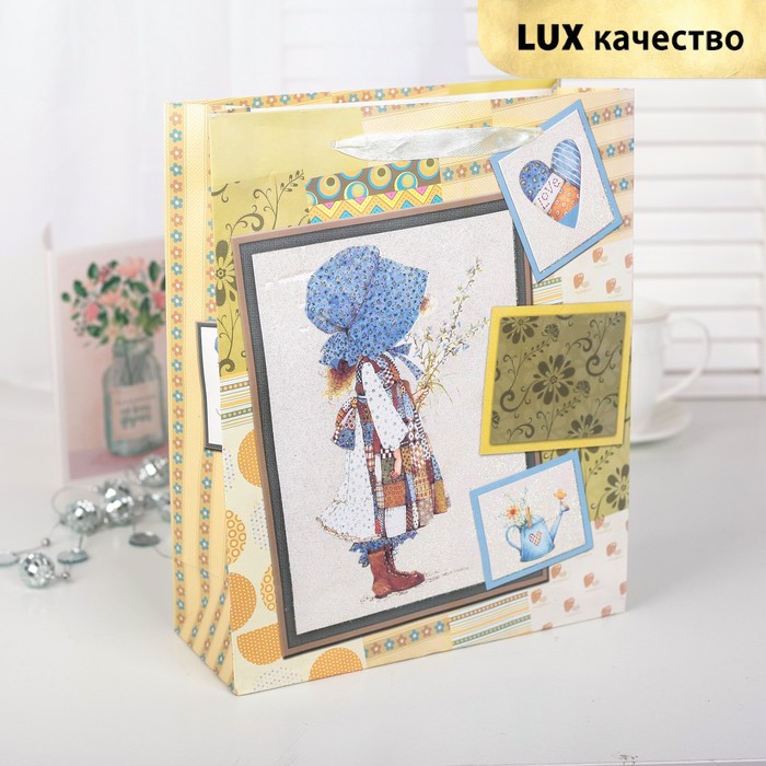 Пакет подарочный "Пастушка", люкс, 26 х 10 х 32 см