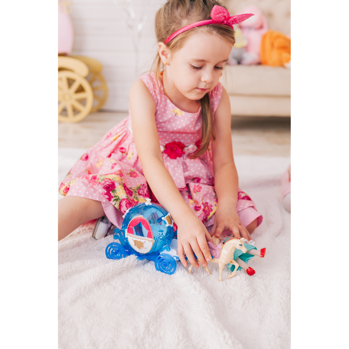 Карета для кукол «Сказочная карета» с куклой, световые и звуковые эффекты