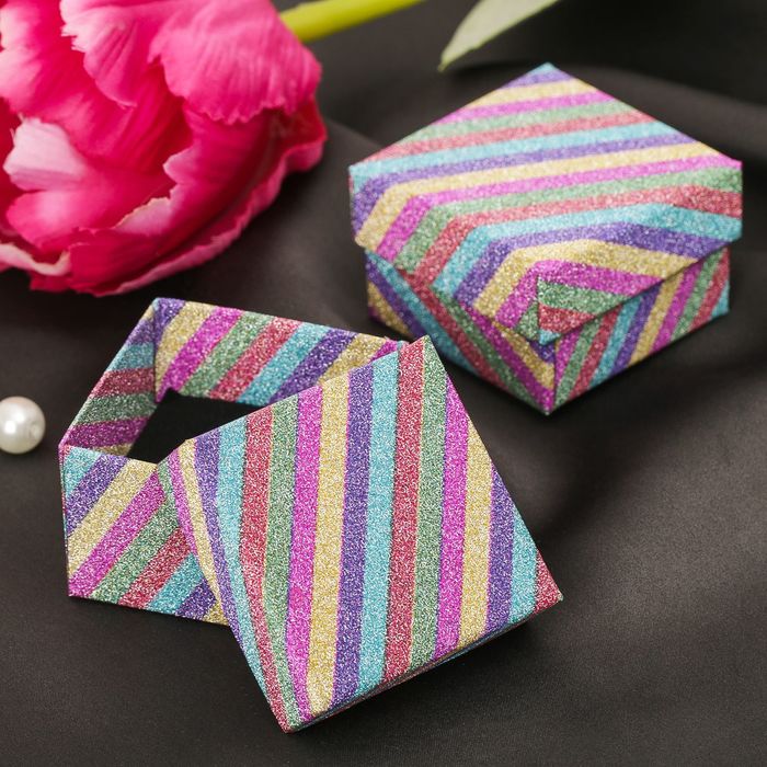 Коробочка подарочная под кольцо "Радуга" 5*5*5,3, цвет микс, вставка черная