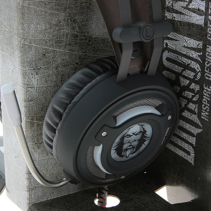 Гарнитура Qumo Atlantis GHS005, стерео, подсветка, интерфейс USB