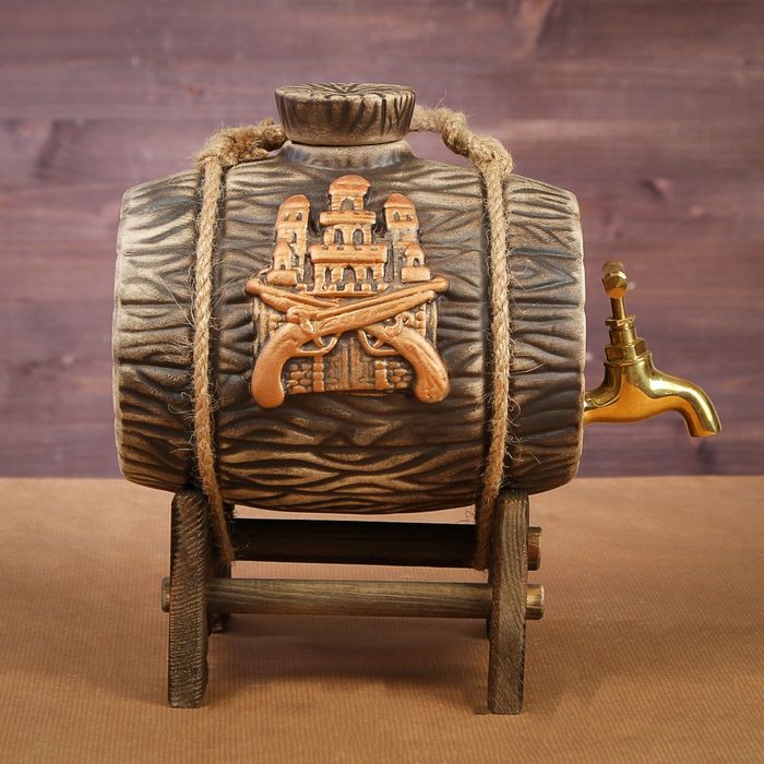 Бочка на деревянной подставке "Замок", латунный кран, 2,5 л