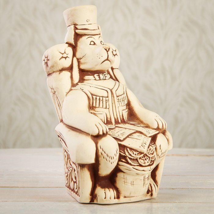 Копилка "Собака на троне"