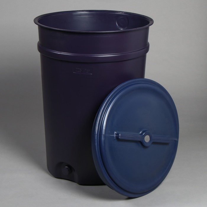 Бочка-бак пищевая, 205 л, с крышкой, с резьбой под кран