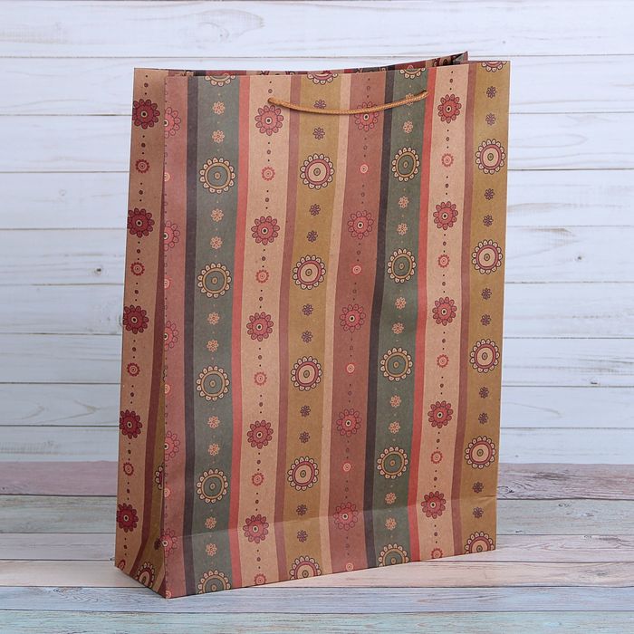 Пакет крафт "Полоски из цветов", 31,5 х 9,5 х 41,5 см
