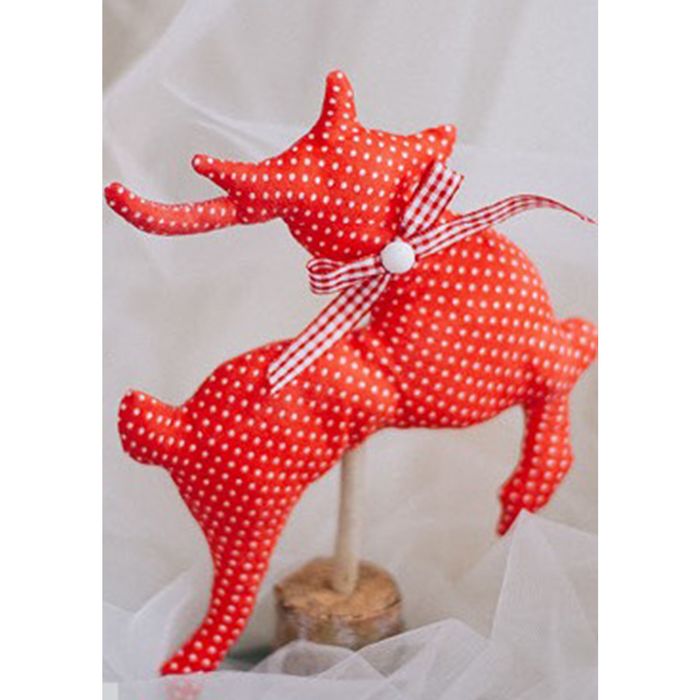 Фигурки на подставке «Новогодние олени», набор для шитья, 10,7 × 16,3 × 5 см