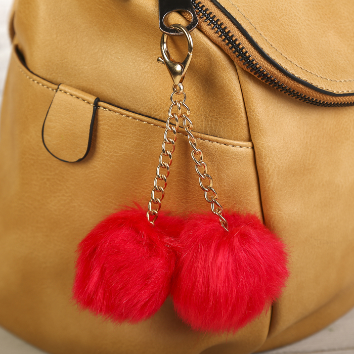 Пушистик на кольце "Два красных шарика" 10 см