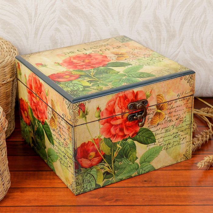 Шкатулка дерево лак "Любовь в письмах" 16,5х16,5х12 см