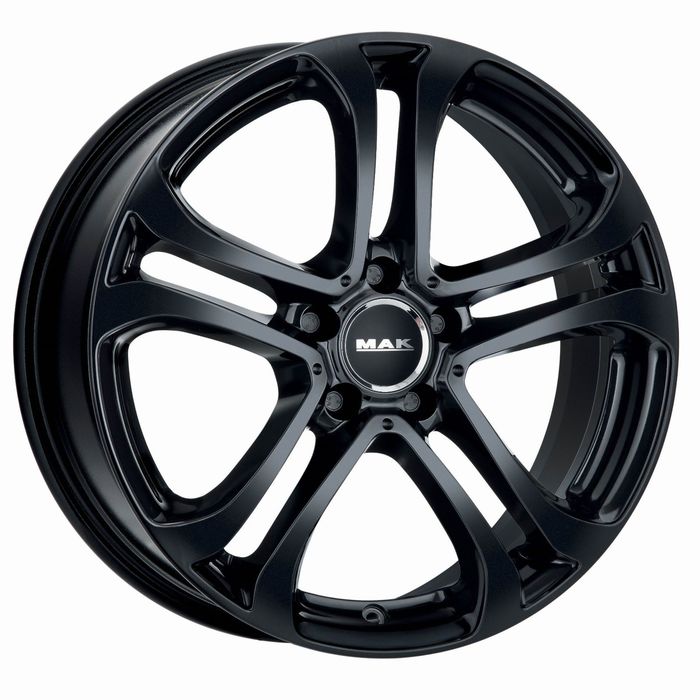 Диск MAK Stuttgart 8,0x18 5x112 ET48 d66,6 Gloss Black (F8080GAGB48WS5X)