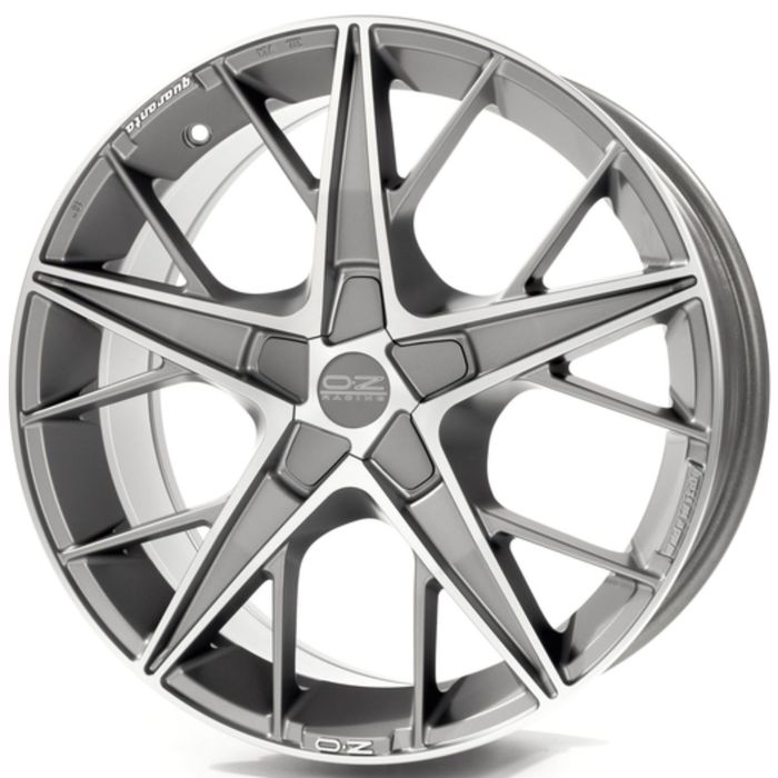Диск OZ Quaranta 5 8,0x18 5x120 ET40 d79 Grigio Corsa Diamond Cut (W01856209G2) dXL