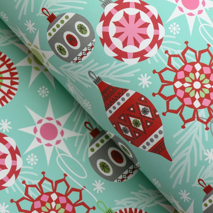 Бумага упаковочная глянцевая "Новогодние игрушки", 50 х 70 см