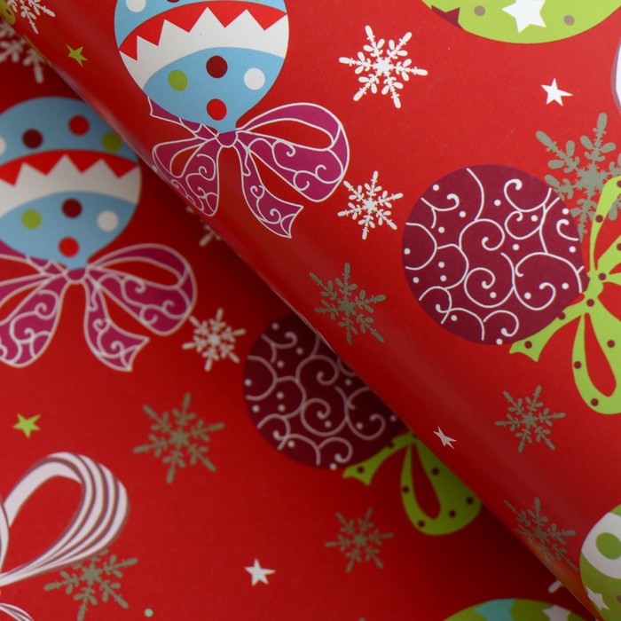 Бумага упаковочная глянцевая "Новогодние шарики", 50 х 70 см