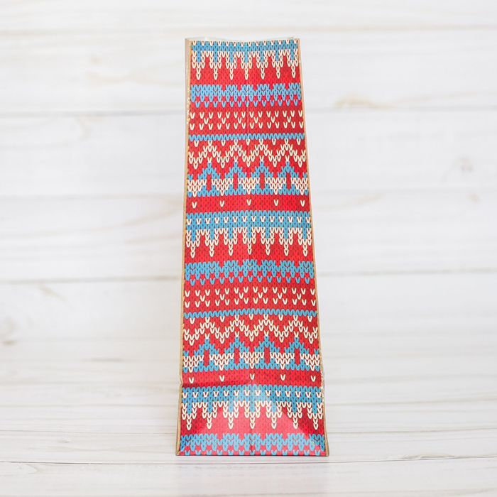 Пакет подарочный без ручек «Новогоднее настроение», 10 × 19,5 × 7 см