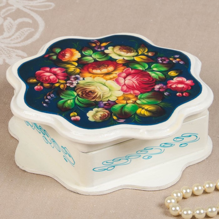 Шкатулка «Жостово», белая, 16×16 см, лаковая миниатюра