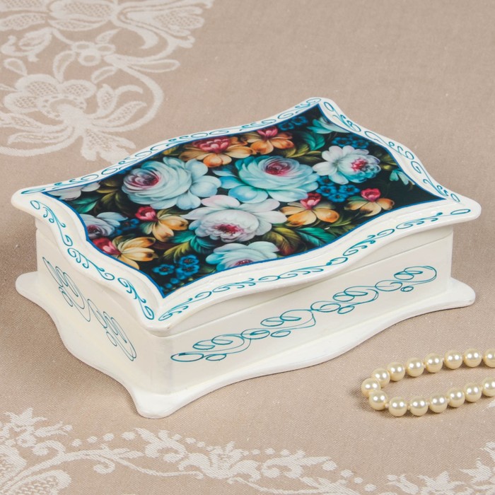 Шкатулка «Жостово», белая, 13х18 см, лаковая миниатюра