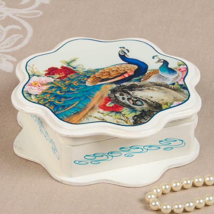 Шкатулка «Павлин», белая, 16×16 см, лаковая миниатюра