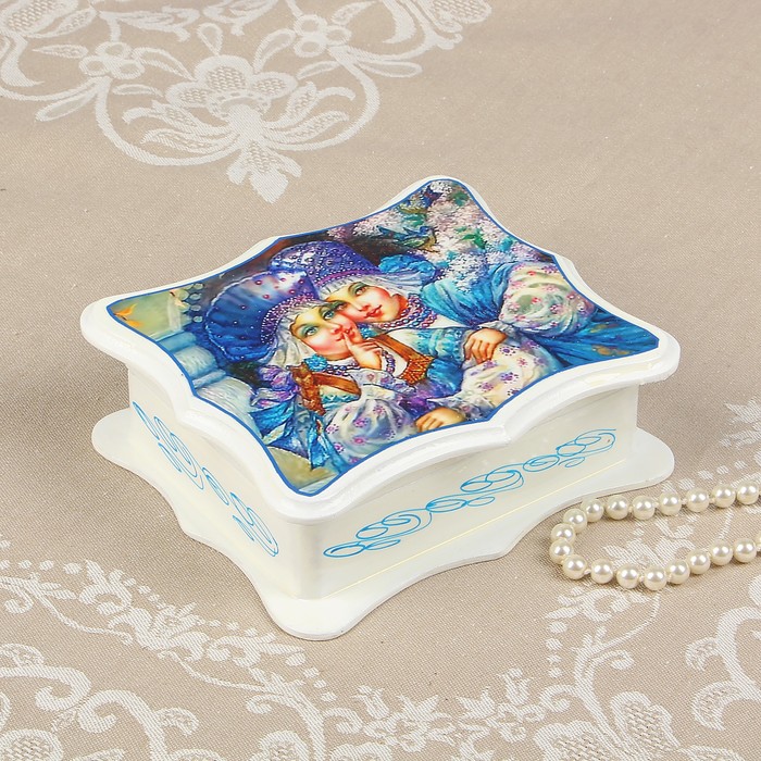 Шкатулка «Женские секреты», белая, 16×14 см, лаковая миниатюра