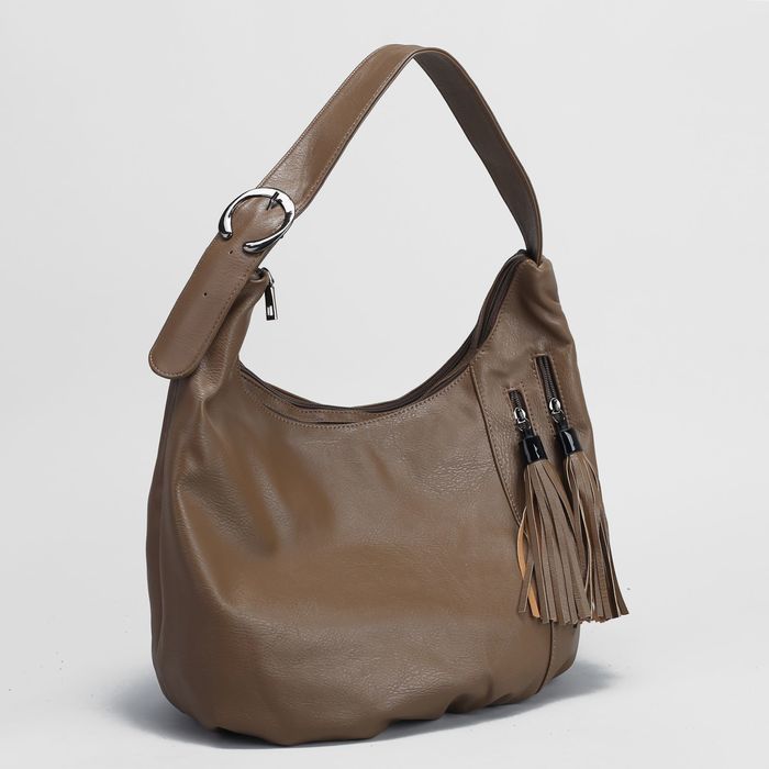 Сумка женская на молнии, 2 отдела, 3 наружных кармана, цвет коричневый