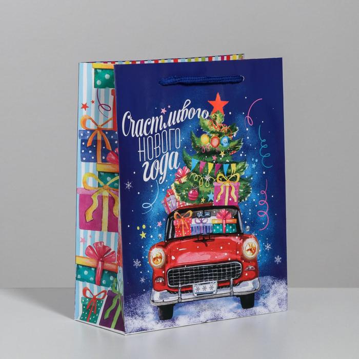 Пакет ламинированный вертикальный «В гости с подарками!», 18 × 23 × 8 см