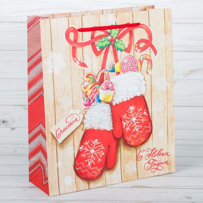 Пакет ламинированный вертикальный «Сладости в подарок», 23 × 27 × 8 см