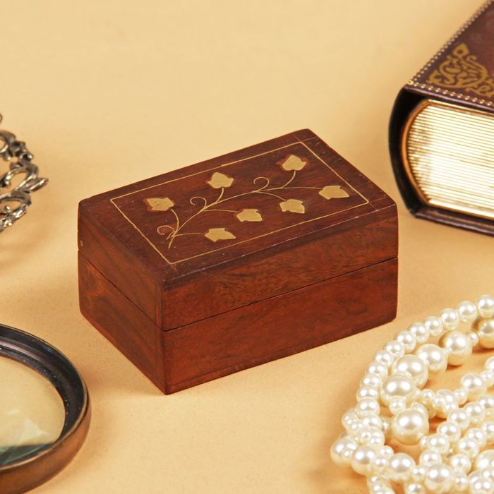 Шкатулка дерево "Семь листочков" 7,5х5х3,5 см