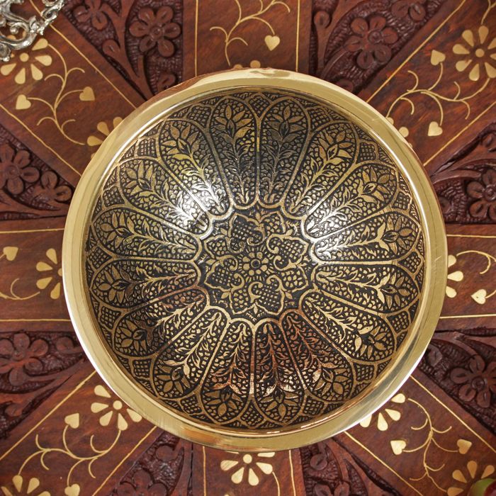 Блюдо латунь "Лепестки" 4,5х13,2х13,2 см