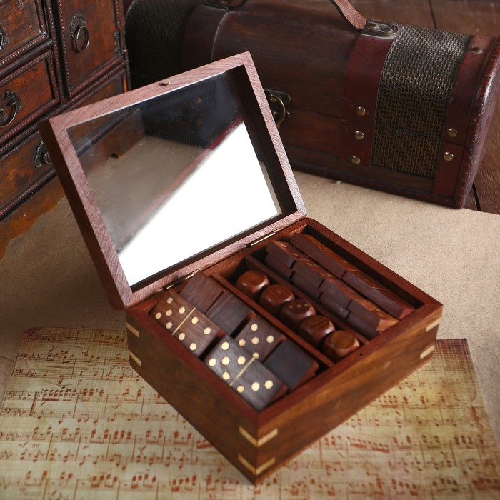 Шкатулка дерево прозрачная 3 в1 (крестики нолики, кости, домино) 7х12,7х15,5 см