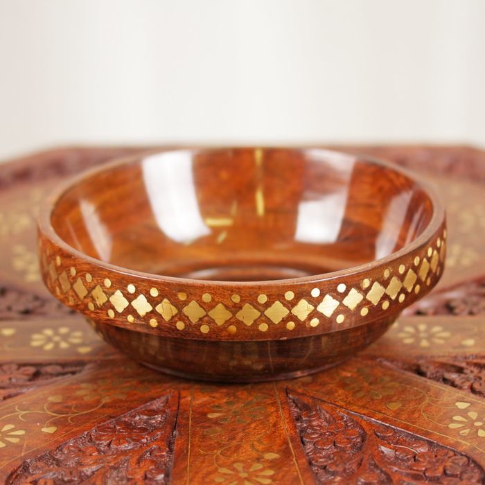 Чаша дерево "Ромб и круги" 4,5х15х15 см