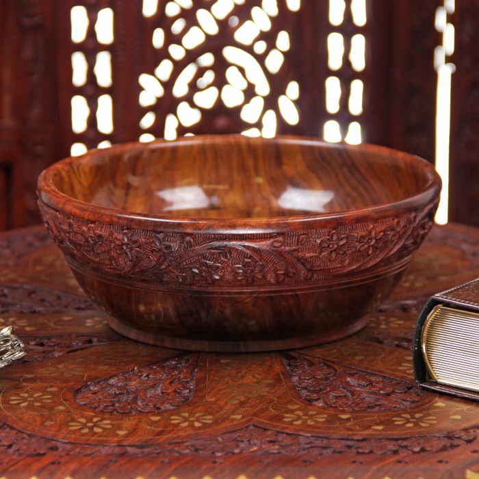 Чаша дерево "Резная" 7,3х20х20 см