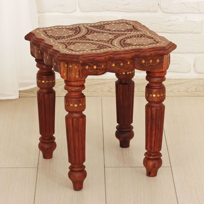 Стол дерево резной "Ромб" 39х36х36 см