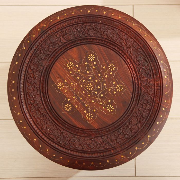 Стол дерево резной "Тайна" 46х46х46 см