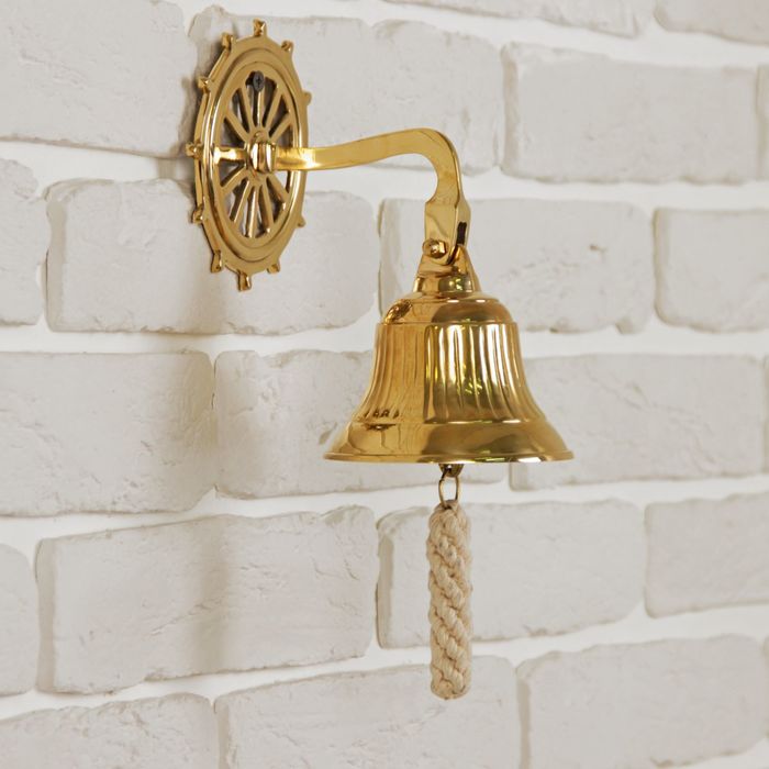 Рында латунь "На штурвале" 17х14х10 см