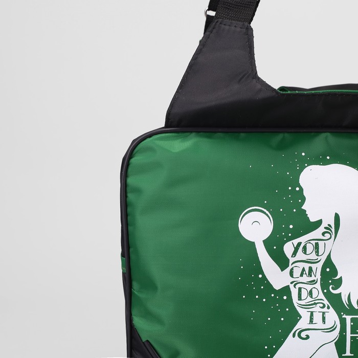 Сумка спортивная на молнии, крепление для коврика, 1 отдел, 2 наружных кармана, цвет чёрный/зелёный