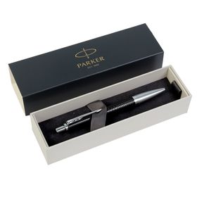 

Ручка шариковая Parker Urban Premium Ebony Metal CT M, корпус чёрный глянцевый/ хром, синие чернила (1931615)