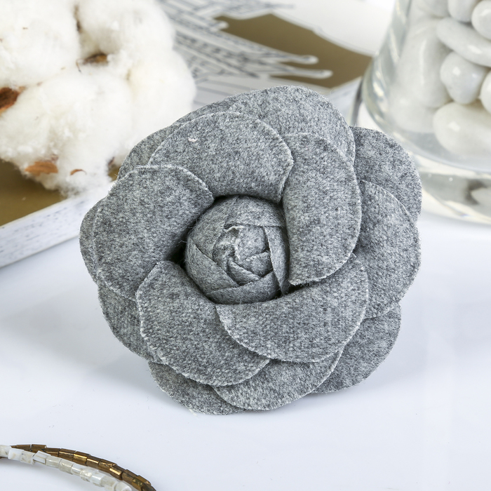 Декор для творчества войлок "Королевская роза" серый (набор 2 шт) 6,5х6,5 см