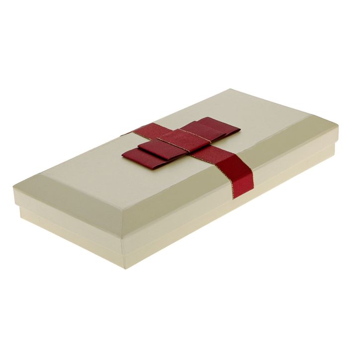 Коробка подарочная, 26 х 13 х 4 см