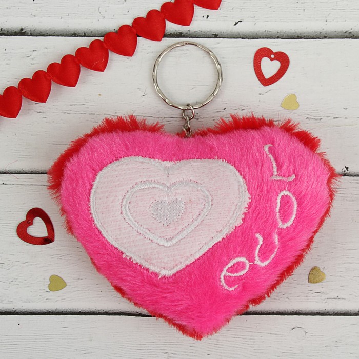 Мягкая игрушка-брелок "Сердечко с вышивкой", цвета МИКС